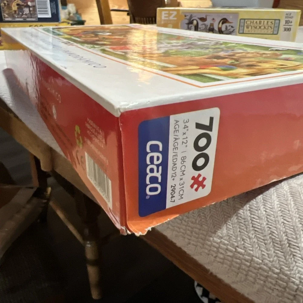 Panoramic Puppies 700 Piece Jigsaw Puzzle Ceaco USA by Adrian Chesterman 2015